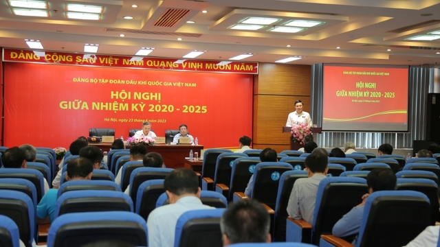 Quyết tâm thực hiện thắng lợi nhiệm vụ cả nhiệm kỳ 2020 - 2025