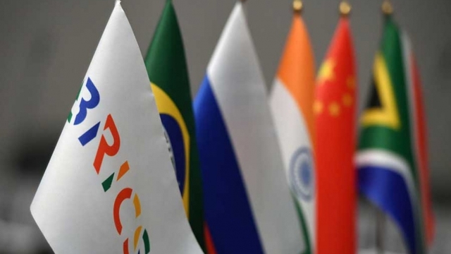 Vietnam follows progress of discussions on expanding BRICS membership