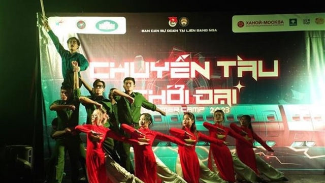 Vietnamese students’ camp held in Russia