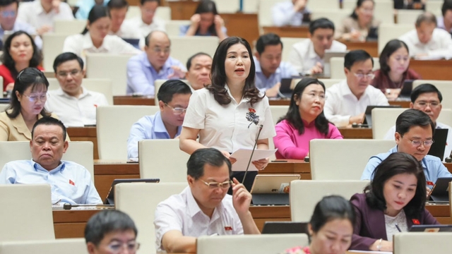 Người dân và doanh nghiệp mong chờ Luật Đất đai (sửa đổi) được ban hành