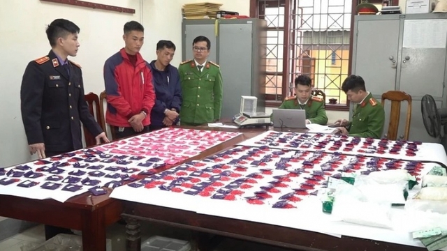 Drug trafficking ring from Laos to Vietnam busted