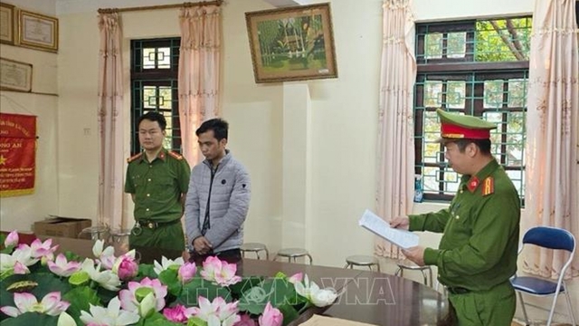 Khởi tố đối tượng sản xuất 3,8 tấn thóc giống giả