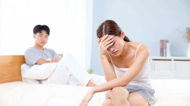 Chồng giận dỗi vì mỗi tháng đưa vợ 12 triệu mà không có tiền mua ô tô