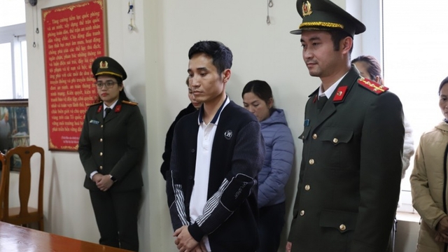 Individuals prosecuted for organising illegal exits to China, RoK