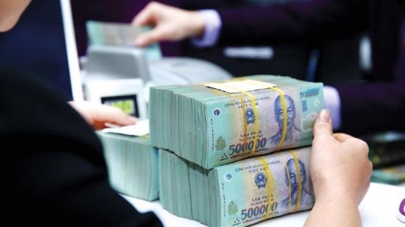 Vốn vay "ế" khách