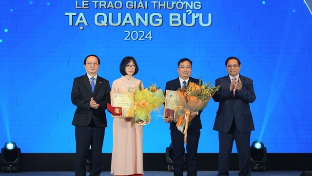 Giải thưởng Tạ Quang Bửu 2024 vinh danh 2 nhà khoa học có nghiên cứu xuất sắc