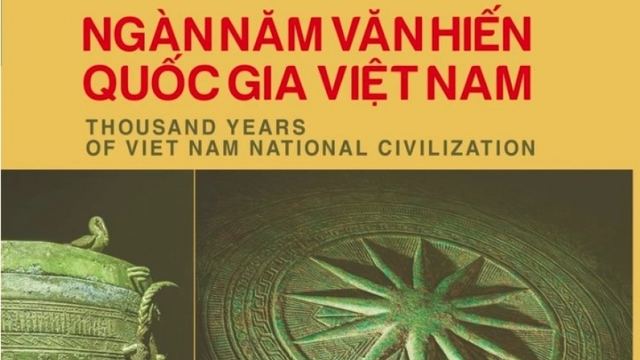 Bilingual book honours national treasures