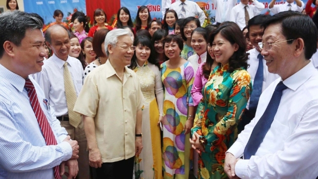 Tổng Bí thư Nguyễn Phú Trọng: Thưa thầy cô, em xin được dự với tư cách là cựu học sinh