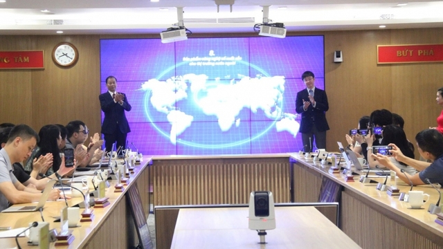 Giải thưởng Make in Vietnam 2024 tôn vinh các sản phẩm AI, Bigdata, IoT, bán dẫn