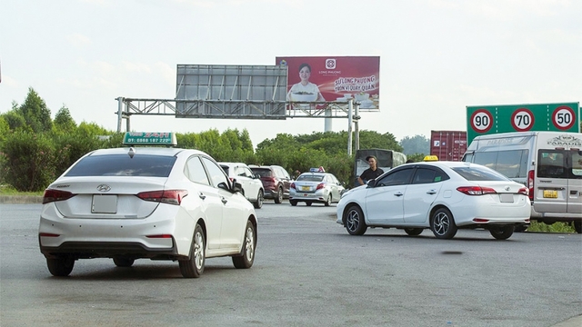 Bắc Ninh xử lý nghiêm tình trạng taxi “dù”