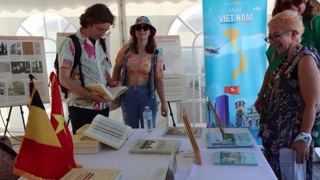 Late Party leader’s book grabs public attention at Belgium festival
