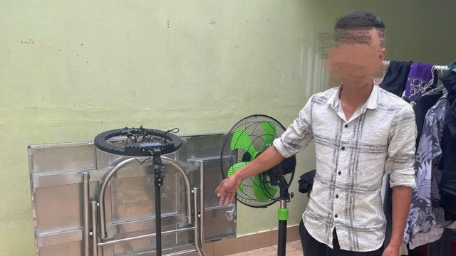 Lợi dụng bão số 3 để "hôi của", hai đối tượng bị xử lý