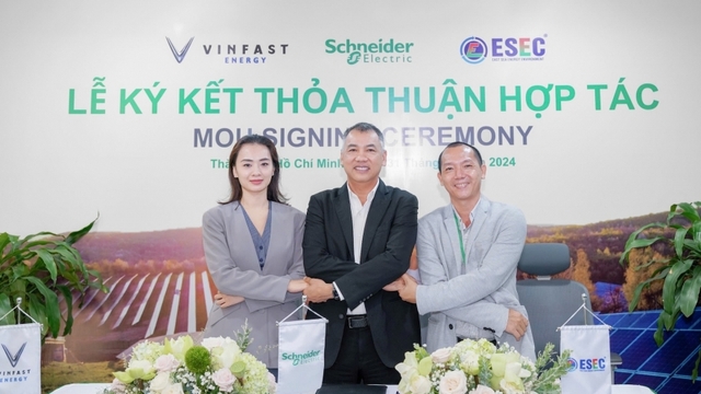 VinFast Energy, Schneider Electric & ESEC hợp tác thúc đẩy giải pháp pin lưu trữ, quản lý năng lượng