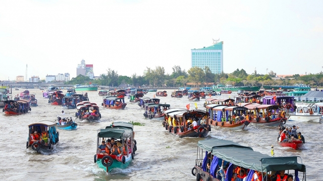 Tuần lễ Du lịch - Thương mại TP. HCM và ĐBSCL “Tinh hoa miền sông nước”