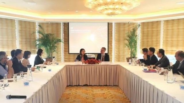 Vietnam showcases investment potential at HSBC global summit