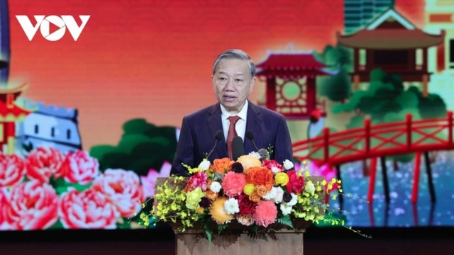 Party chief trusts young generation to shape bright future of Vietnam-China ties