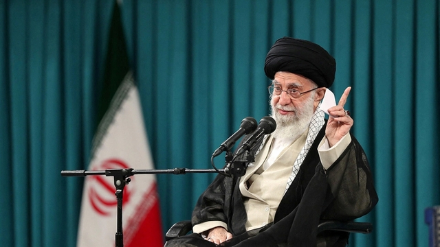 Đại giáo chủ Iran nêu điều kiện hợp tác với Mỹ