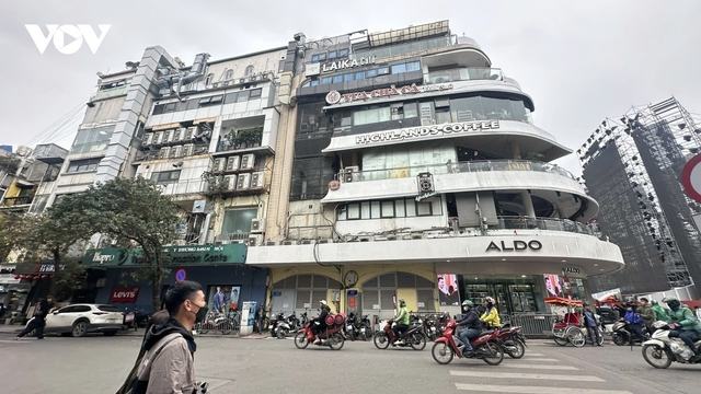 Hoàn thành việc phá dỡ tòa nhà "Hàm Cá Mập" trước 30/4/2025
