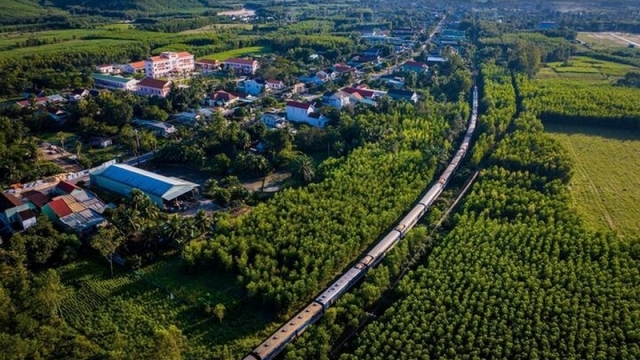 Sáp nhập tỉnh: Đặt tên tỉnh, chọn trung tâm hành chính mới ra sao?
