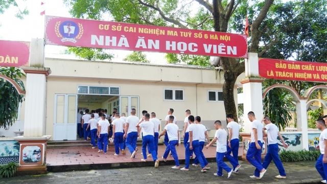 Khi công an vừa đấu tranh với tội phạm ma túy, vừa quản lý người nghiện