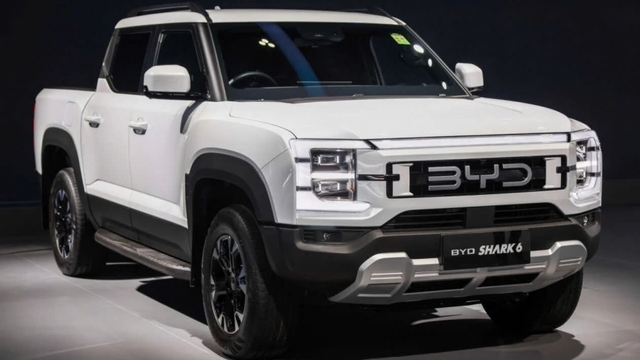 Khám phá xe bán tải PHEV BYD Shark 6, giá khoảng 1,2 tỷ đồng
