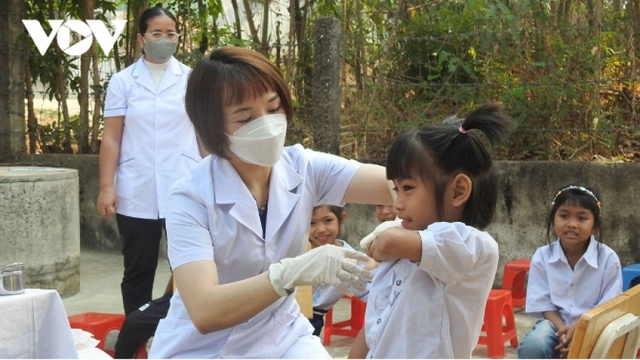 Kon Tum steps up measles vaccination campaign amid surge in cases