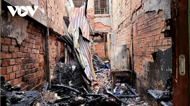 Tragic house fire kills family of four in Tien Giang
