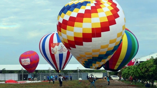 Dong Nai to mark 50 years of national reunification with biggest hot air balloon