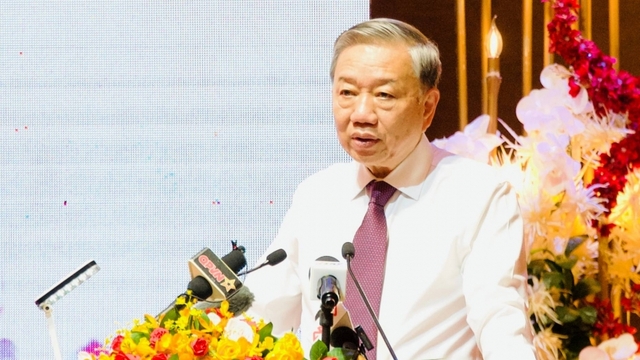 "Thế hệ hôm nay và mai sau mãi tri ân hàng triệu chiến sĩ, anh hùng liệt sĩ"