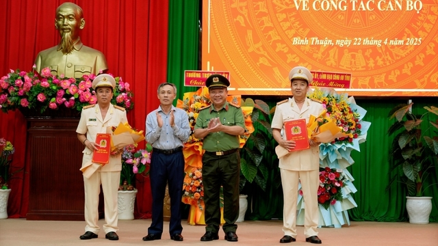 Công an tỉnh Bình Thuận công bố quyết định về công tác cán bộ