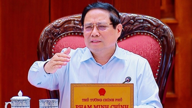 Thủ tướng yêu cầu thông qua các Nghị định phân cấp, phân quyền trước ngày 12/6