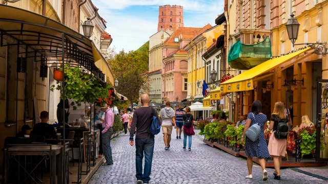 Litva siết chặt hạn chế đối với công dân Nga và Belarus