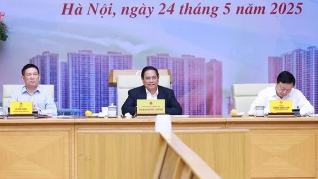 Prime Minister orders tighter control of gold market to curb price disparities