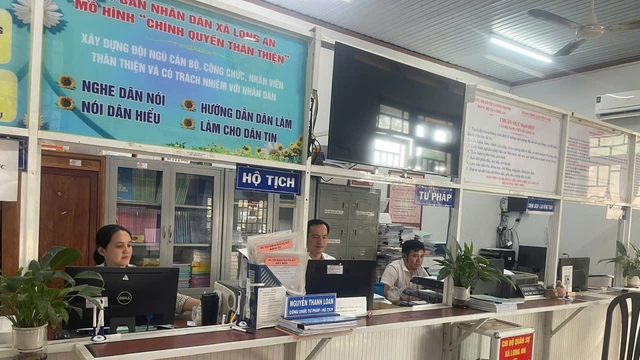 97 cán bộ ở Đồng Nai xin nghỉ hưu trước tuổi và xin thôi việc