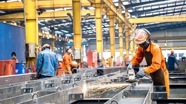 Vietnam’s April PMI drops to 45.6 amid tariff announcements