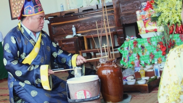 From oral epic to heritage status, Mo Muong chants celebrate Muong ethnic identity