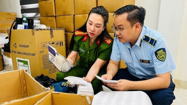 Mở đợt cao điểm đấu tranh, ngăn chặn thuốc, thực phẩm chức năng giả
