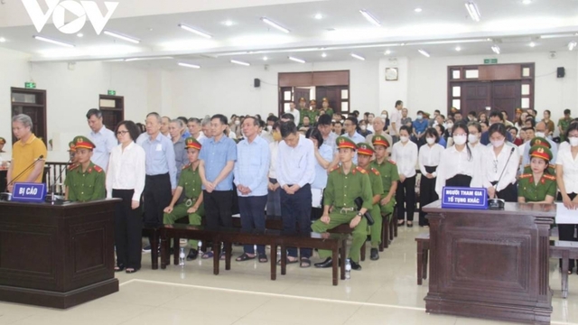 Nóng 24h: 114 bị hại có đơn xin giảm nhẹ hình phạt cho bị cáo Trịnh Văn Quyết