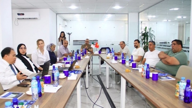 Vietnam, Algeria push for practical trade and investment cooperation