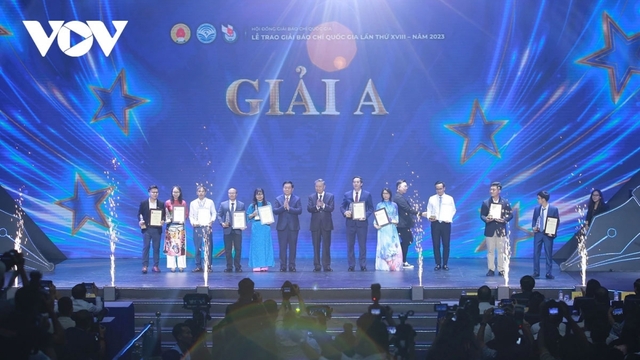 Trực tiếp: Lễ trao Giải Báo chí Quốc gia lần thứ 19 - năm 2024
