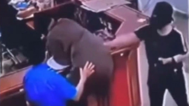 Bộ Y tế vào cuộc vụ đánh nhân viên y tế ở Nghệ An