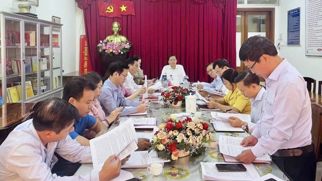 Ủy ban kiểm tra đảng ủy xã, phường có 3 - 7 ủy viên chuyên trách