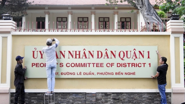 Trụ sở quận 1,TP.HCM đã đổi bảng tên thành phường Sài Gòn