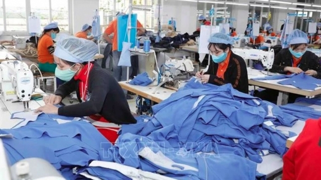 Vietnam’s garment-textile exports top US$17 billion in five months