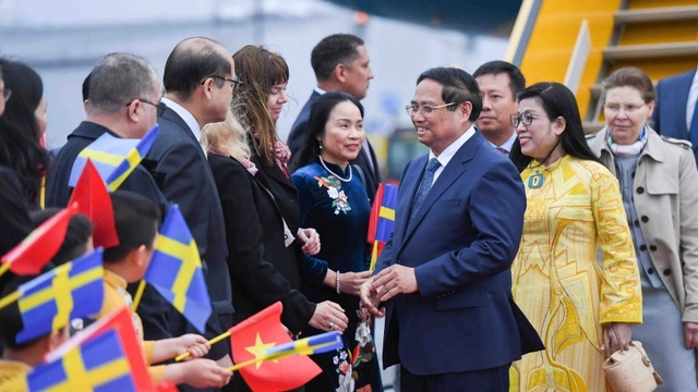 Thủ tướng Phạm Minh Chính và Phu nhân bắt đầu thăm chính thức Thụy Điển