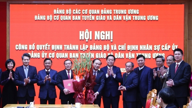 Tuyên giáo và dân vận: “Đi trước mở đường, đi cùng thực hiện, đi sau tổng kết"