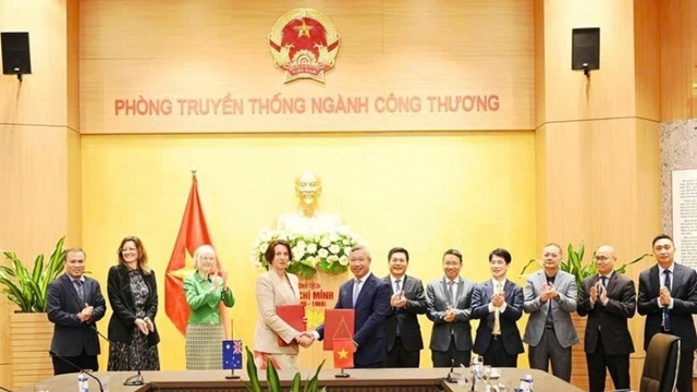 Vietnam, Australia step up trade, energy, industrial partnerships