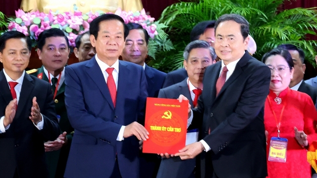 Cần Thơ phân công nhiệm vụ Thường trực Thành ủy