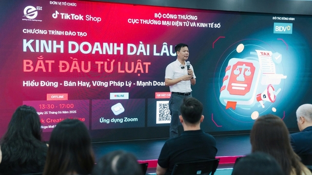 Bộ Công Thương đẩy mạnh phát triển thương mại điện tử