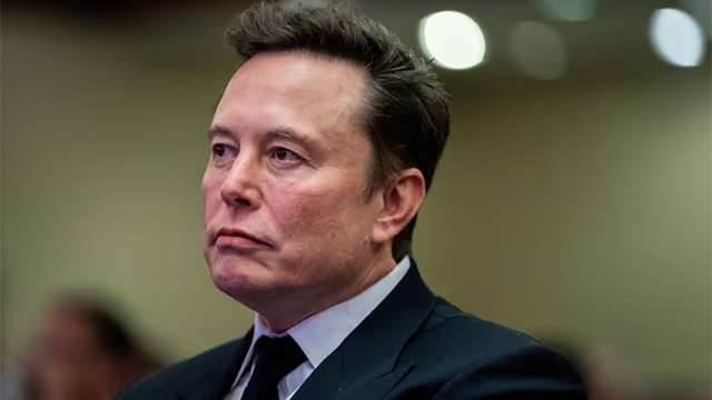 Tỷ phú Elon Musk tiết lộ người quyết định hạn chế Starshield ở Ukraine